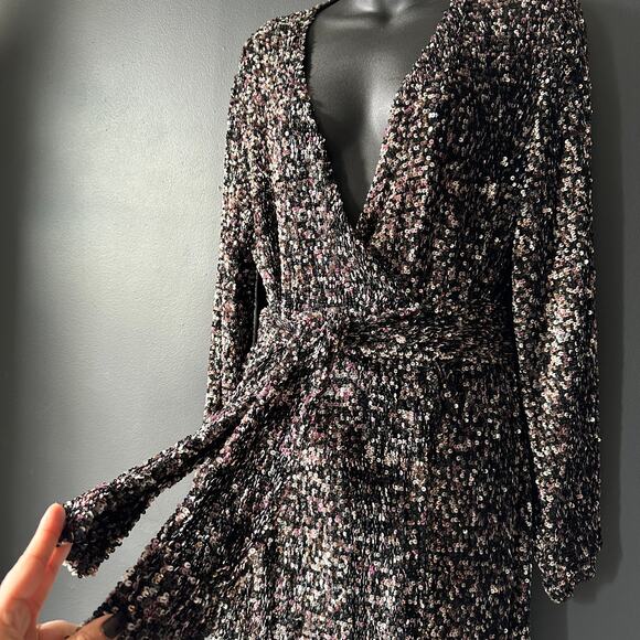 NICOLE FARHI Sequin Belted Wrap Dress Size 4 - Picture 4 of 14